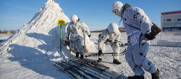 Soldados russos no Ártico - Sputnik Brasil