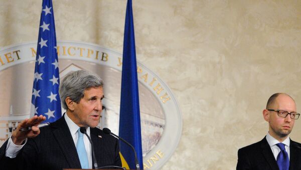 Secretário de Estado dos EUA John Kerry visita Kiev - Sputnik Brasil