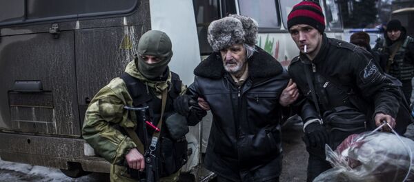 Kiev aceita a proposta de Donetsk para cessar-fogo em Debaltsevo Kiev aceita a proposta de Donetsk para cessar-fogo em Debaltsevo - Sputnik Brasil