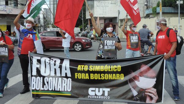 Ato do Dia Nacional de Mobilização 'Fora, Bolsonaro' em Recife, Pernambuco - Sputnik Brasil