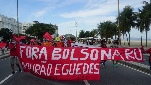 Brasil tem novo dia de manifestações pela saída de Bolsonaro e Mourão (VÍDEO, FOTOS) - Sputnik Brasil