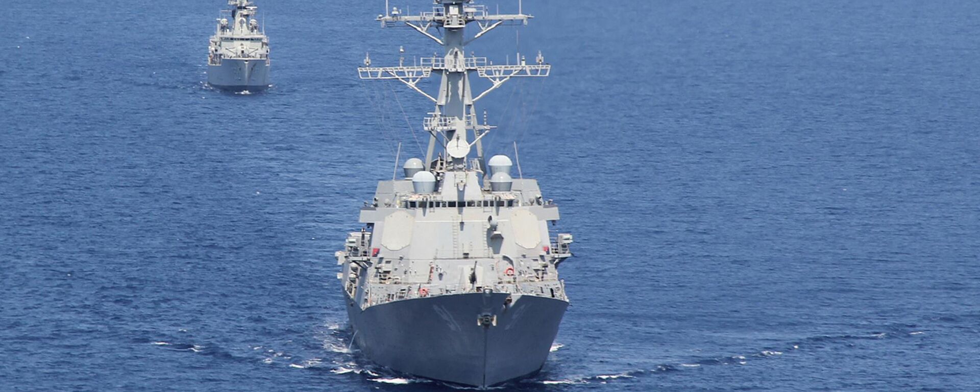 Destróier da Marinha dos EUA USS Pinckney - Sputnik Brasil, 1920, 12.02.2026