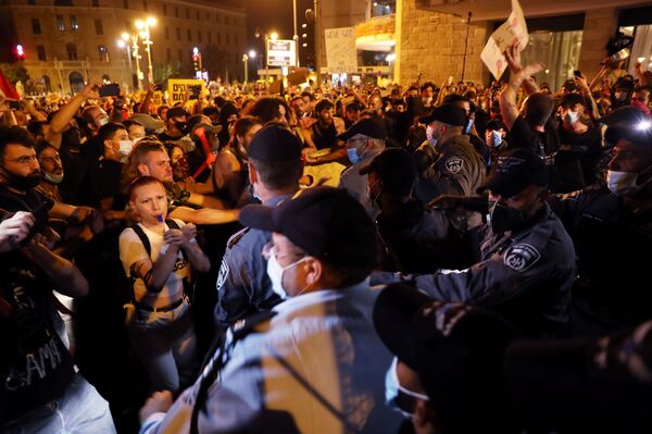 Após protestos em Israel, Netanyahu divulga VÍDEO para denunciar ameaças de assassinato - Sputnik Brasil