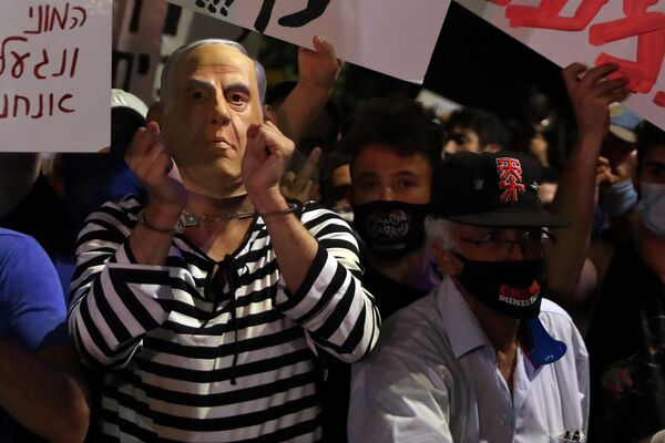 Em Israel, manifestantes vão às ruas pedindo a renúncia de Netanyahu - Sputnik Brasil