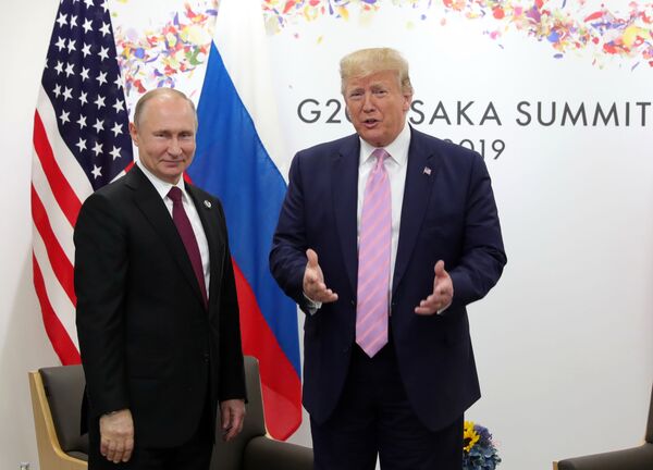 Rússia classifica como lamentável acusação dos EUA sobre suposta interferência nas eleições - Sputnik Brasil