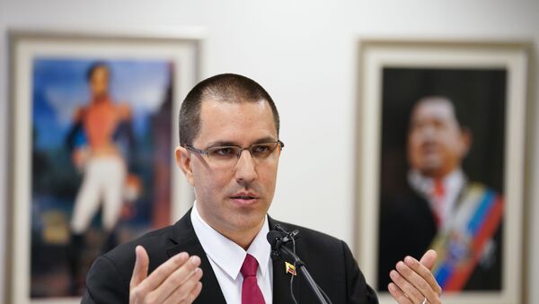 Jorge Arreaza, ministro das Relações Exteriores da Venezuela, fala durante coletiva de imprensa - Sputnik Brasil