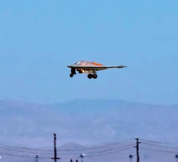 EUA planejam equipar fuzileiros com enxame de drones - Sputnik Brasil