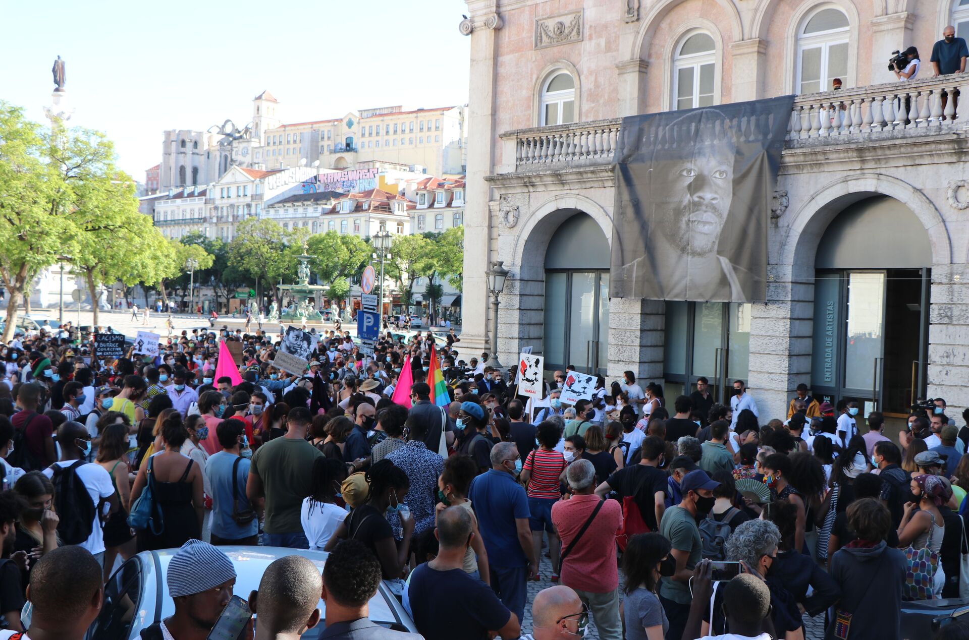 Portugal cria plano contra racismo com cotas: 'Brasil é exemplo inspirador', diz deputada portuguesa - Sputnik Brasil, 1920, 13.04.2021