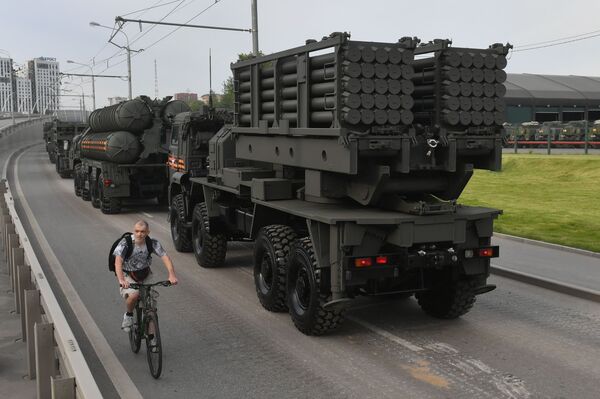 Precisão e velocidade: quais são as vantagens do novo sistema lançador de minas russo Zemledelie? - Sputnik Brasil