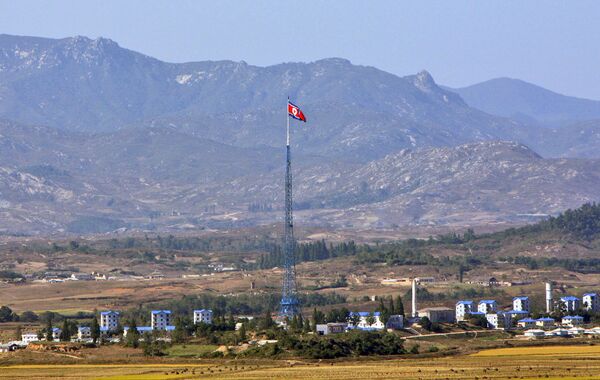 Líder da oposição sul-coreana diz que Pyongyang emitiu ordem para queimar corpo de oficial de Seul - Sputnik Brasil