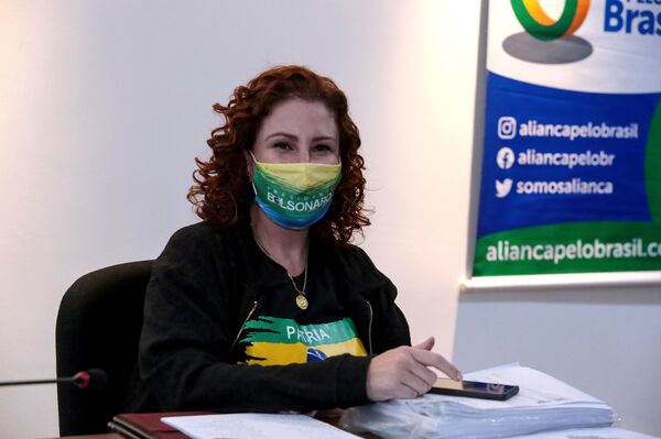 'Silêncio' é aposta de Bolsonaro para 1º turno das eleições, diz cientista político - Sputnik Brasil