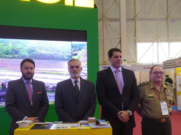 EXÉRCITO 2020: Brasil leva delegação de alto nível para promover seus produtos de defesa na Rússia EXÉRCITO 2020: Brasil leva delegação de alto nível para promover seus produtos de defesa na Rússia - Sputnik Brasil
