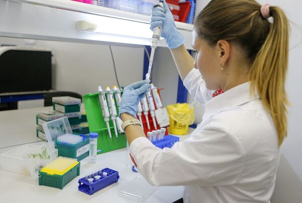 Cidadãos ucranianos pedem ao presidente a compra da Sputnik V - Sputnik Brasil