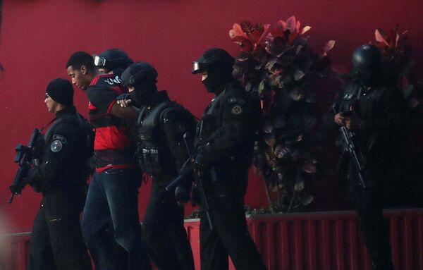 Justiceiro ou super-herói: Brasil pode reformar suas polícias militares? - Sputnik Brasil