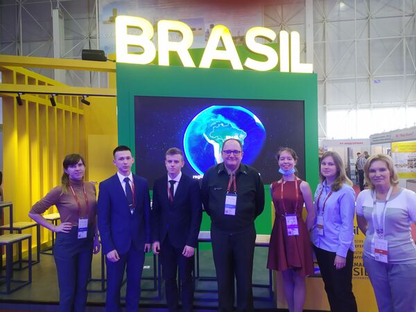 EXÉRCITO 2020: Brasil apresenta à Rússia soluções em biossegurança para combater COVID-19 - Sputnik Brasil
