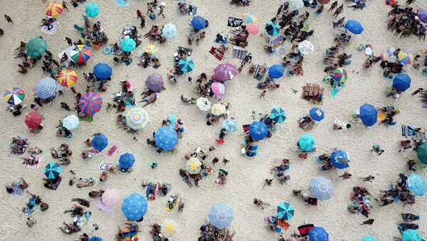 Praia de Ipanema lotada no Rio de Janeiro, em meio à pandemia de COVID-19, Rio de Janeiro, 6 de setembro de 2020 - Sputnik Brasil