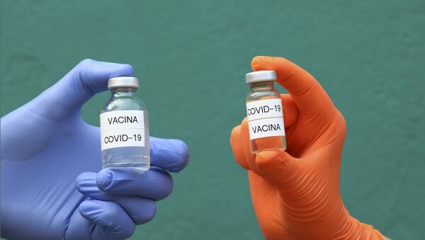 Diversos laboratórios e institutos de pesquisa estão desenvolvendo vacinas para a COVID-19 - Sputnik Brasil