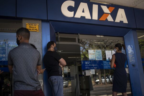 Brasil precisa de lockdown nacional, diz pesquisador de Oxford - Sputnik Brasil