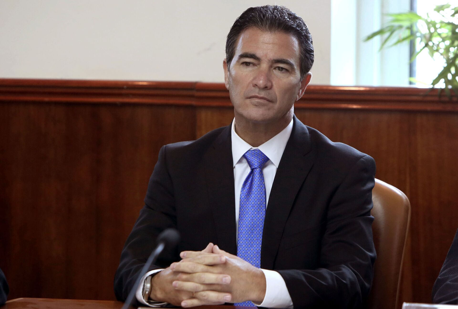 Diretor do Mossad, Yossi Cohen, assistindo à reunião semanal do gabinete em seu escritório em Jerusalém. Foto de arquivo - Sputnik Brasil, 1920, 09.11.2021