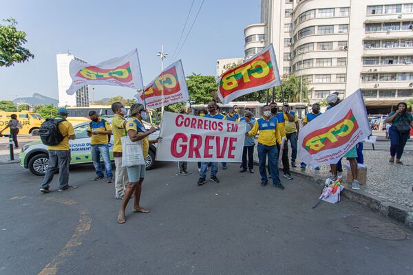 TST concede reajuste de 2,6% para trabalhadores dos Correios e determina fim da greve TST concede reajuste de 2,6% para trabalhadores dos Correios e determina fim da greve - Sputnik Brasil