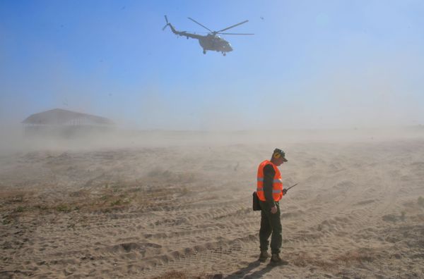 Helicóptero militar russo Mi-8 durante exercícios Fraternidade Eslava 2020
 - Sputnik Brasil