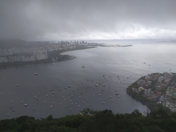 Dez anos após tragédia, chuvas ainda podem causar estragos na Serra Fluminense? - Sputnik Brasil