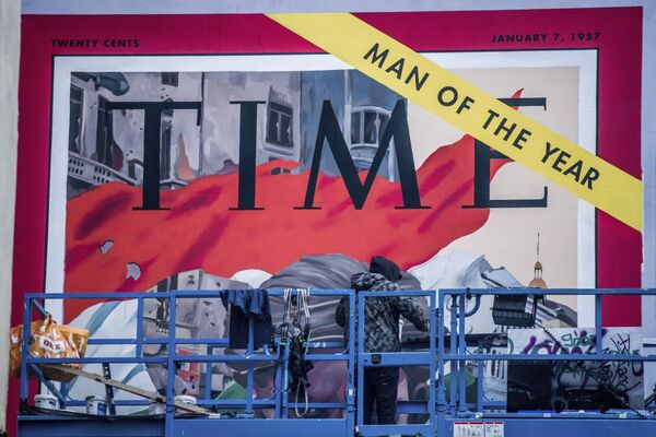 Bolsonaro e Felipe Neto aparecem entre os 100 mais influentes da Time - Sputnik Brasil