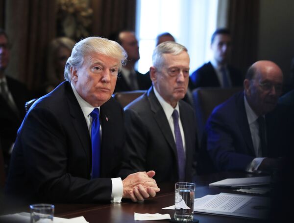 'Assassinato é o modus operandi dos EUA', diz Assad sobre plano de Trump para matá-lo (VÍDEO) - Sputnik Brasil