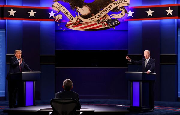 Trump vs. Biden: mudanças de regras, escândalos e estados indecisos no debate final - Sputnik Brasil