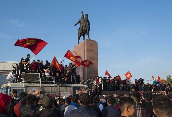 Rússia e Quirguistão alinham posições sobre combate à COVID-19 - Sputnik Brasil