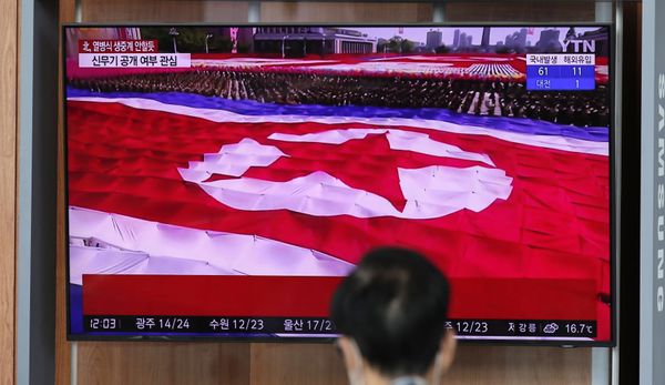 Seul garante poder 'incapacitar imediatamente' artilharia e mísseis de Pyongyang Seul garante poder 'incapacitar imediatamente' artilharia e mísseis de Pyongyang - Sputnik Brasil