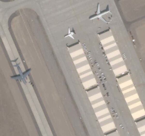IMAGENS confirmam atividades dos EUA em base 'secreta' de Nevada IMAGENS confirmam atividades dos EUA em base 'secreta' de Nevada - Sputnik Brasil