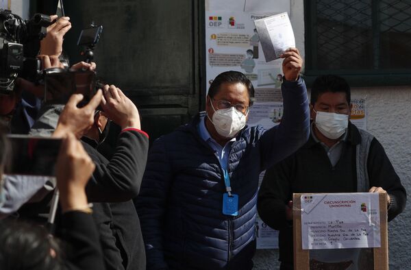 MAS anuncia que fará sua própria contagem de votos na Bolívia MAS anuncia que fará sua própria contagem de votos na Bolívia - Sputnik Brasil