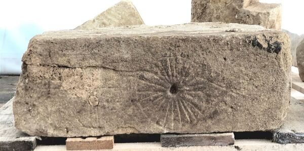 Igreja medieval revela possíveis marcas de 'bruxaria' no Reino Unido (FOTOS) Igreja medieval revela possíveis marcas de 'bruxaria' no Reino Unido (FOTOS) - Sputnik Brasil