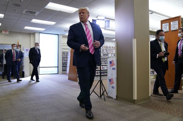 Eleições nos EUA registram mais de 90 milhões de votos antecipados - Sputnik Brasil