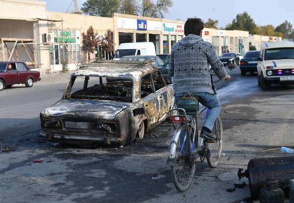 Patriarca armênio agradece a Putin por intervir por seu povo em Nagorno-Karabakh - Sputnik Brasil