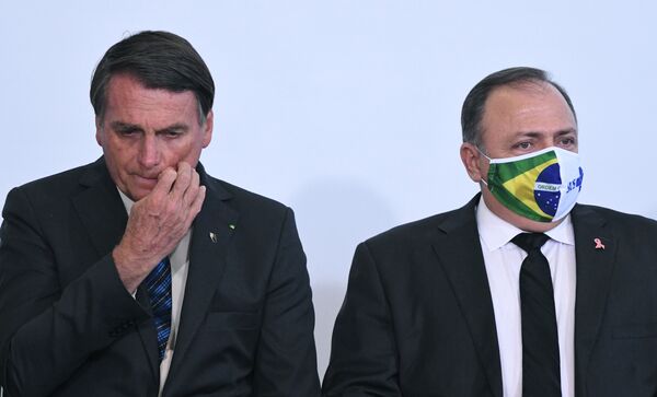 Epidemiologista: variantes do coronavírus podem aumentar mortes e disseminação da COVID-19 Epidemiologista: variantes do coronavírus podem aumentar mortes e disseminação da COVID-19 - Sputnik Brasil