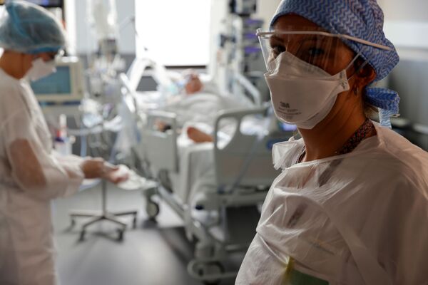 EUA aprovam terapia de emergência para COVID-19 da farmacêutica Eli Lilly - Sputnik Brasil