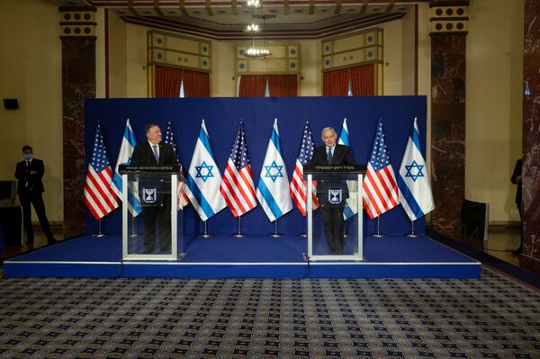 Cisjordânia e Colinas de Golã são 'parte central de Israel', diz Pompeo em sua 1ª visita às regiões - Sputnik Brasil