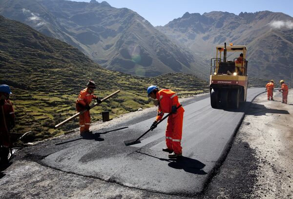 Governo Bolsonaro planeja abrir estrada em área de proteção integral na Amazônia, diz jornal Governo Bolsonaro planeja abrir estrada em área de proteção integral na Amazônia, diz jornal - Sputnik Brasil