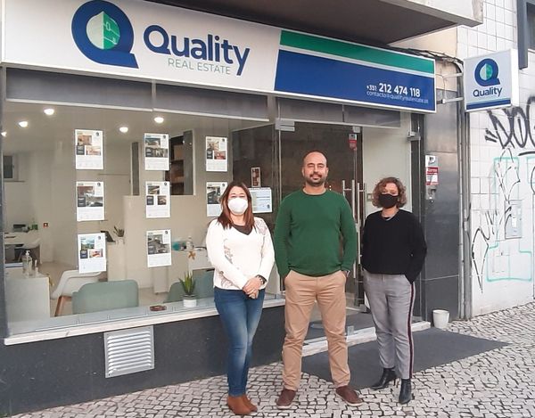 Interesse por imóveis e jeito nos negócios: brasileiros se destacam na área imobiliária em Portugal Interesse por imóveis e jeito nos negócios: brasileiros se destacam na área imobiliária em Portugal - Sputnik Brasil