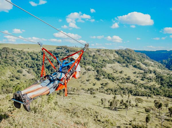O setor de turismo no Brasil está preparado para 2ª onda da pandemia? - Sputnik Brasil