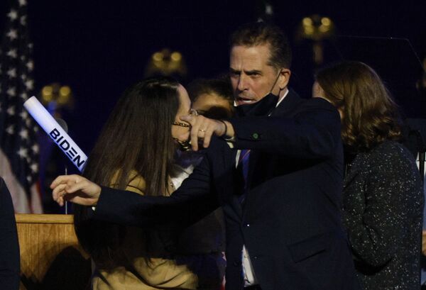 Governador de Nova York, Andrew Cuomo está entre os candidatos para procurador-geral dos EUA - Sputnik Brasil