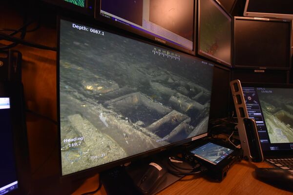 Mergulhadores poloneses teriam descoberto tesouros saqueados por nazistas da Câmara de Âmbar (FOTOS) - Sputnik Brasil