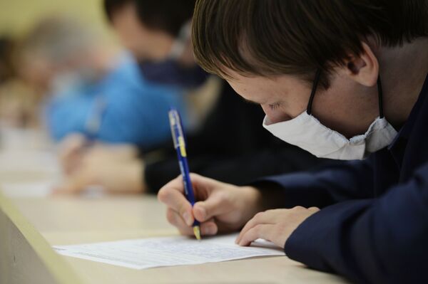 'Sonho de algo novo': por que brasileiros optam por estudar o idioma russo? - Sputnik Brasil