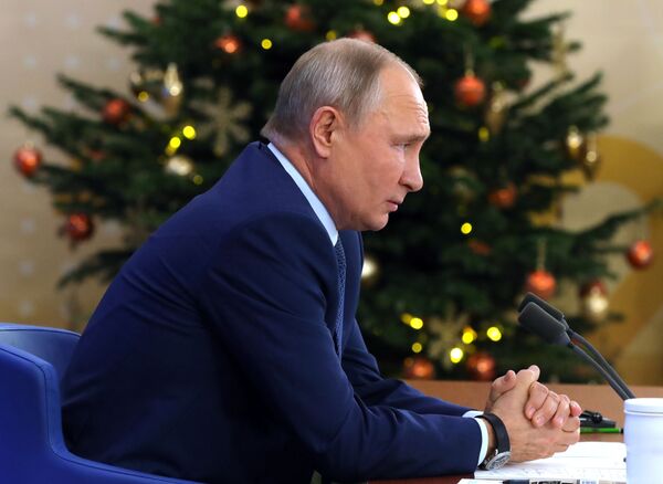 Putin: 'Rússia está sempre pronta para prestar ajuda humanitária a outros países' - Sputnik Brasil