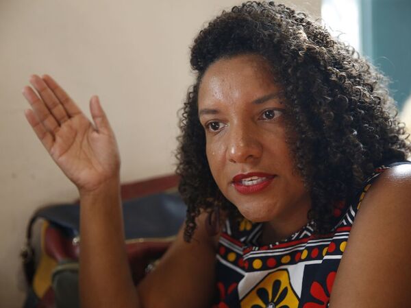 Ex-candidata à Prefeitura do RJ pelo PSOL registra queixa em delegacia após sofrer ameaça de morte - Sputnik Brasil