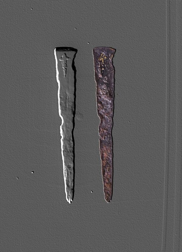 Arqueólogos encontram parte de prego que seria da cruz de Jesus (FOTO) - Sputnik Brasil