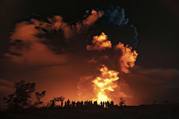 Erupção do vulcão Kilauea no Havaí, 21 de dezembro de 2020 - Sputnik Brasil