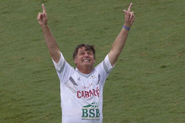 Bolsonaro é eleito a 'pessoa do ano no crime organizado e corrupção' por jornalistas internacionais - Sputnik Brasil